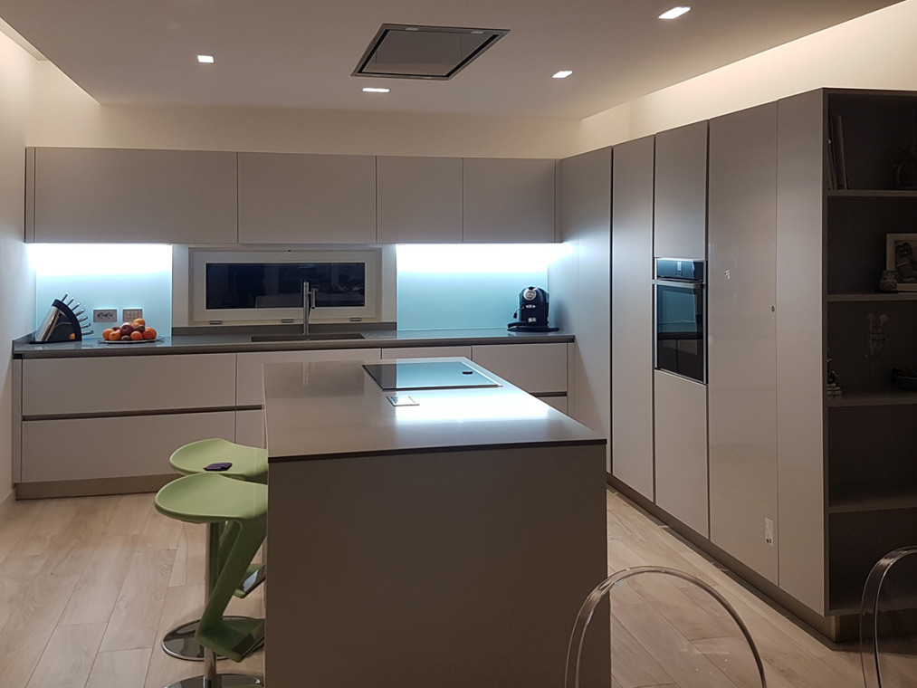 Le projet de Alessandro&Manuela | Cuisine: Oyster Pro