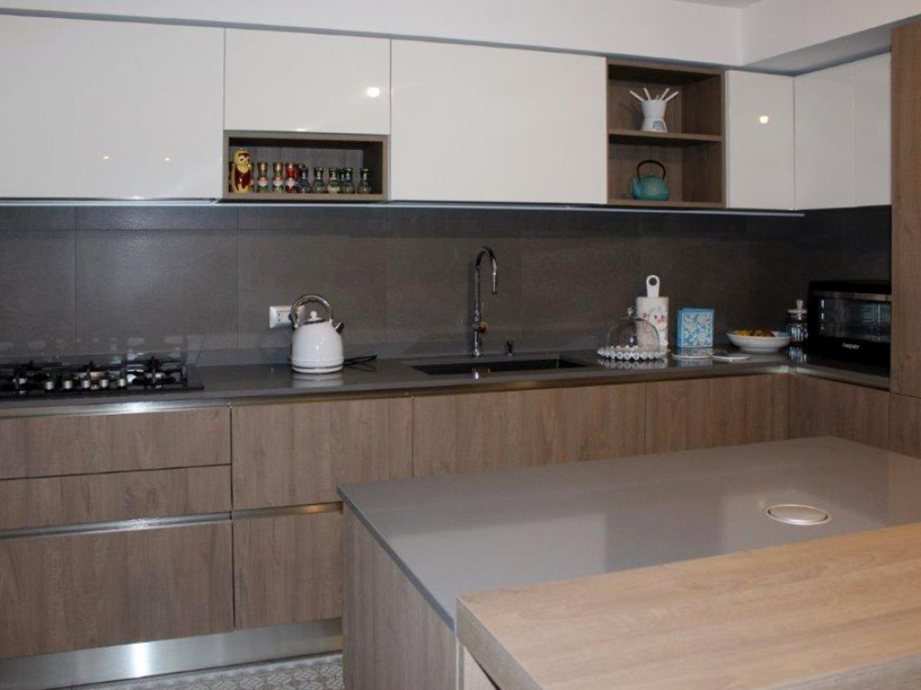 The project of Floriana | Kitchen: Oyster Decorativo