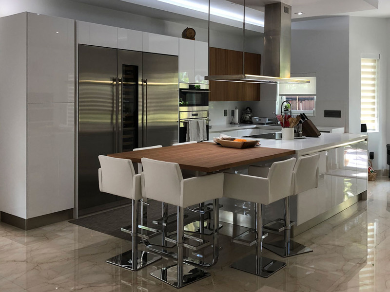 The project of Kleidys&Jose | Kitchen: Carrera.GO