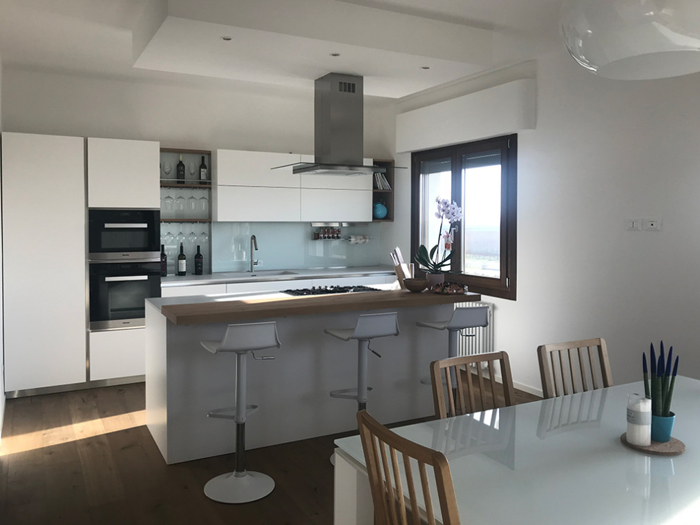 故事 Silvia, Andrea&Giorgia | 厨房: Lounge