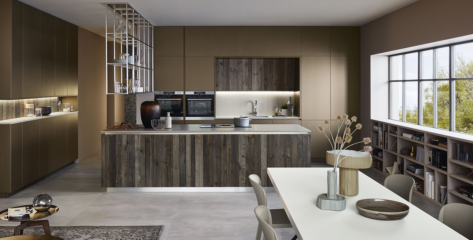 VENETA CUCINE CON LUXELT, Cucina di Veneta Cucine con barra…