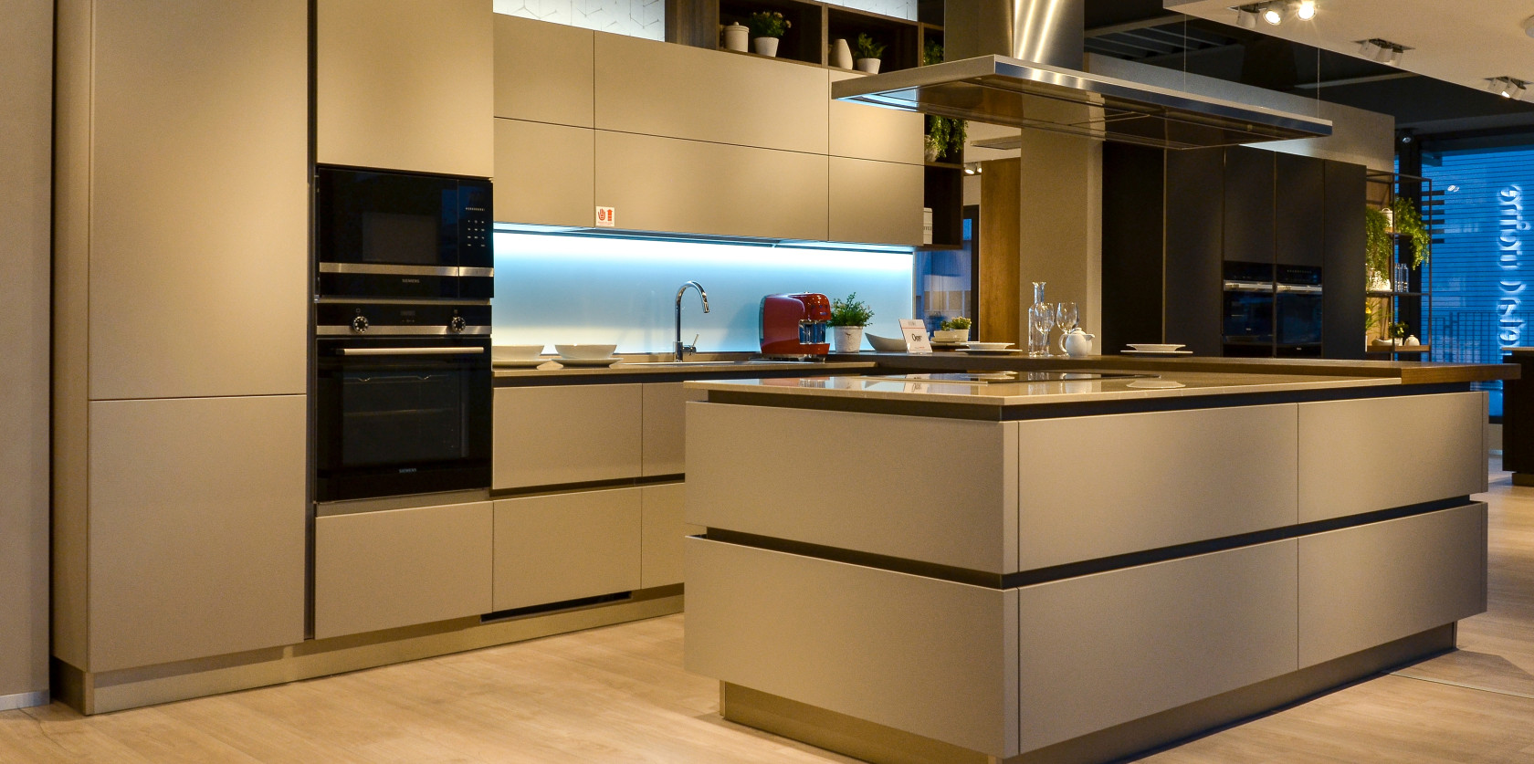 Oyster Pro  laccato opaco