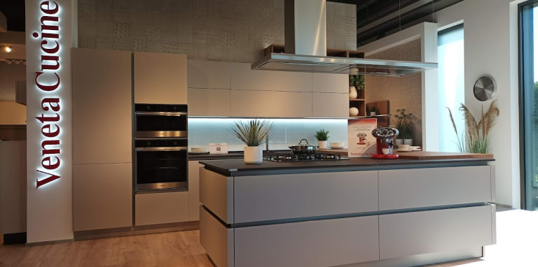 Cucina modello RIFLEX