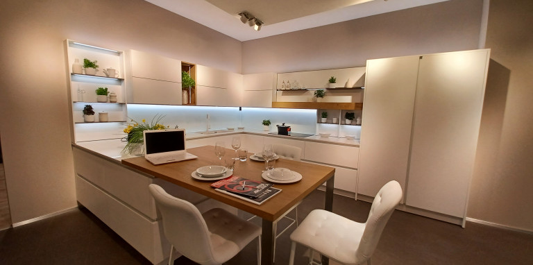 Veneta Cucine-Oyster 