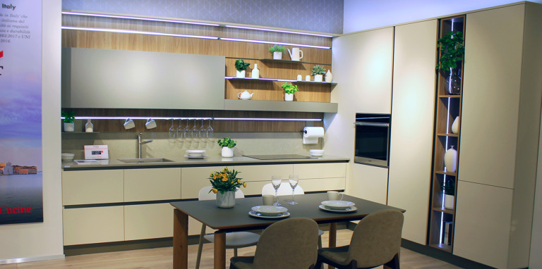 Veneta Cucine - START TIME J