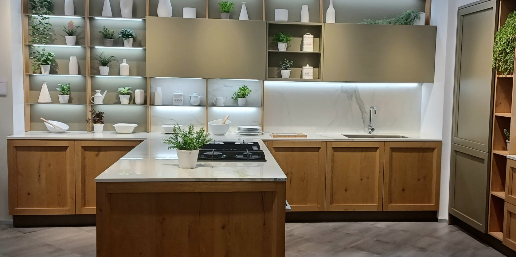 VENETA CUCINE - MILANO