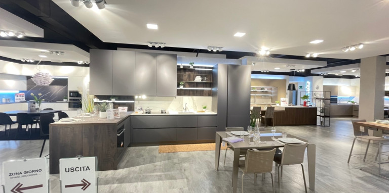 Veneta Cucine-Like J