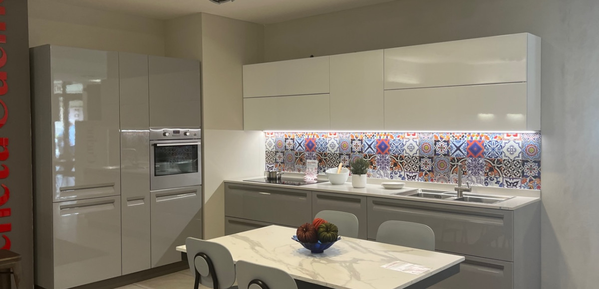 VENETA CUCINE - CARRERA F1