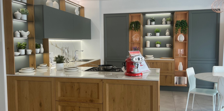 VENETA CUCINE - MILANO