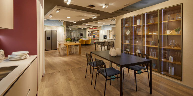 Like J Soft, Sunset e Pavese