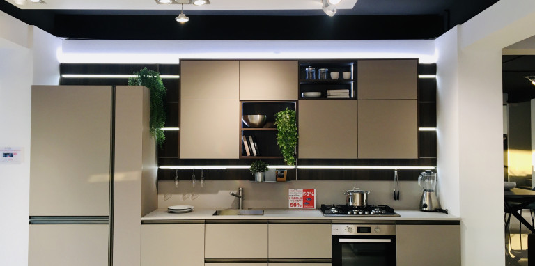 Veneta Cucine - Start Presa 