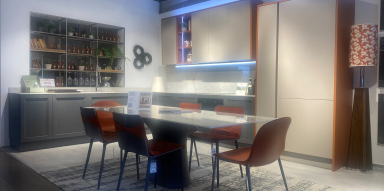 VENETA CUCINE - MILANO