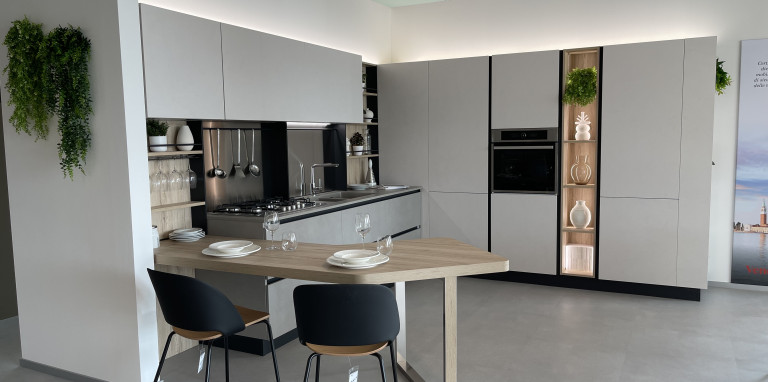VENETA CUCINE - START TIME J 