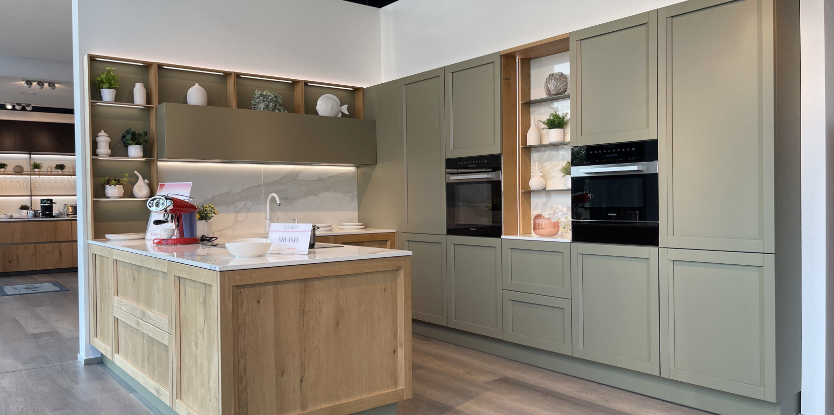 VENETA CUCINE - MILANO