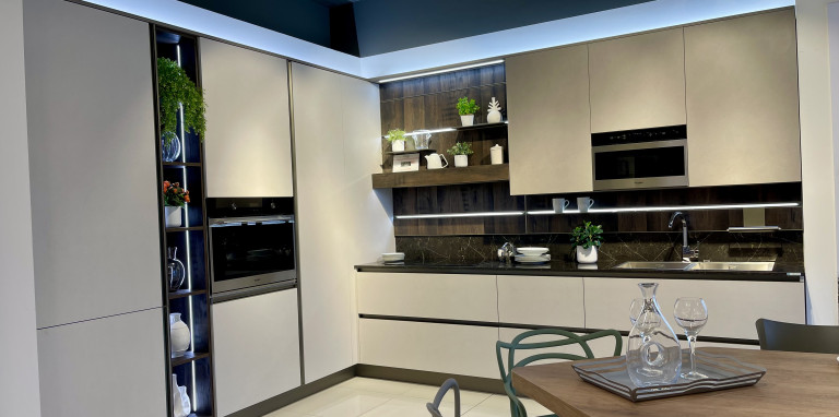 VENETA CUCINE - START TIME J E START TIME PRESA