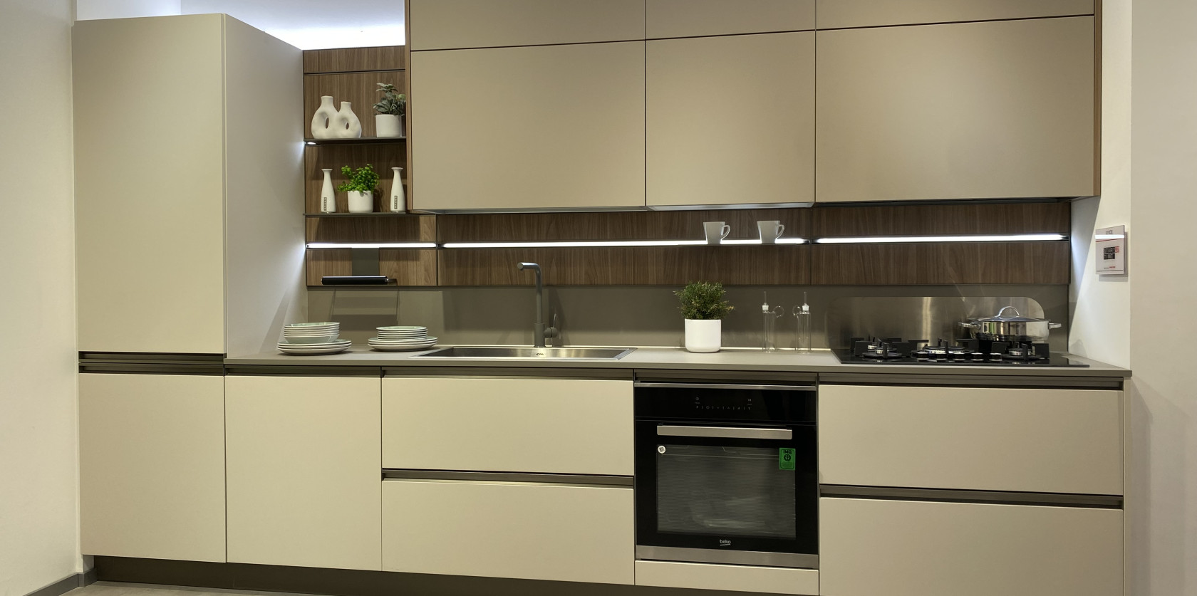 VENETA CUCINE - START PRESA