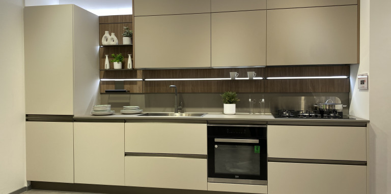 VENETA CUCINE - START PRESA