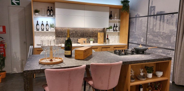 VENETA CUCINE MODLELO MILANO 