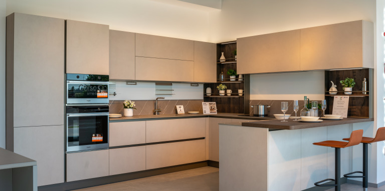 Veneta Cucine - Start Time J