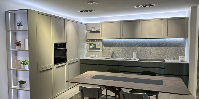 VENETA CUCINE-ICONICA