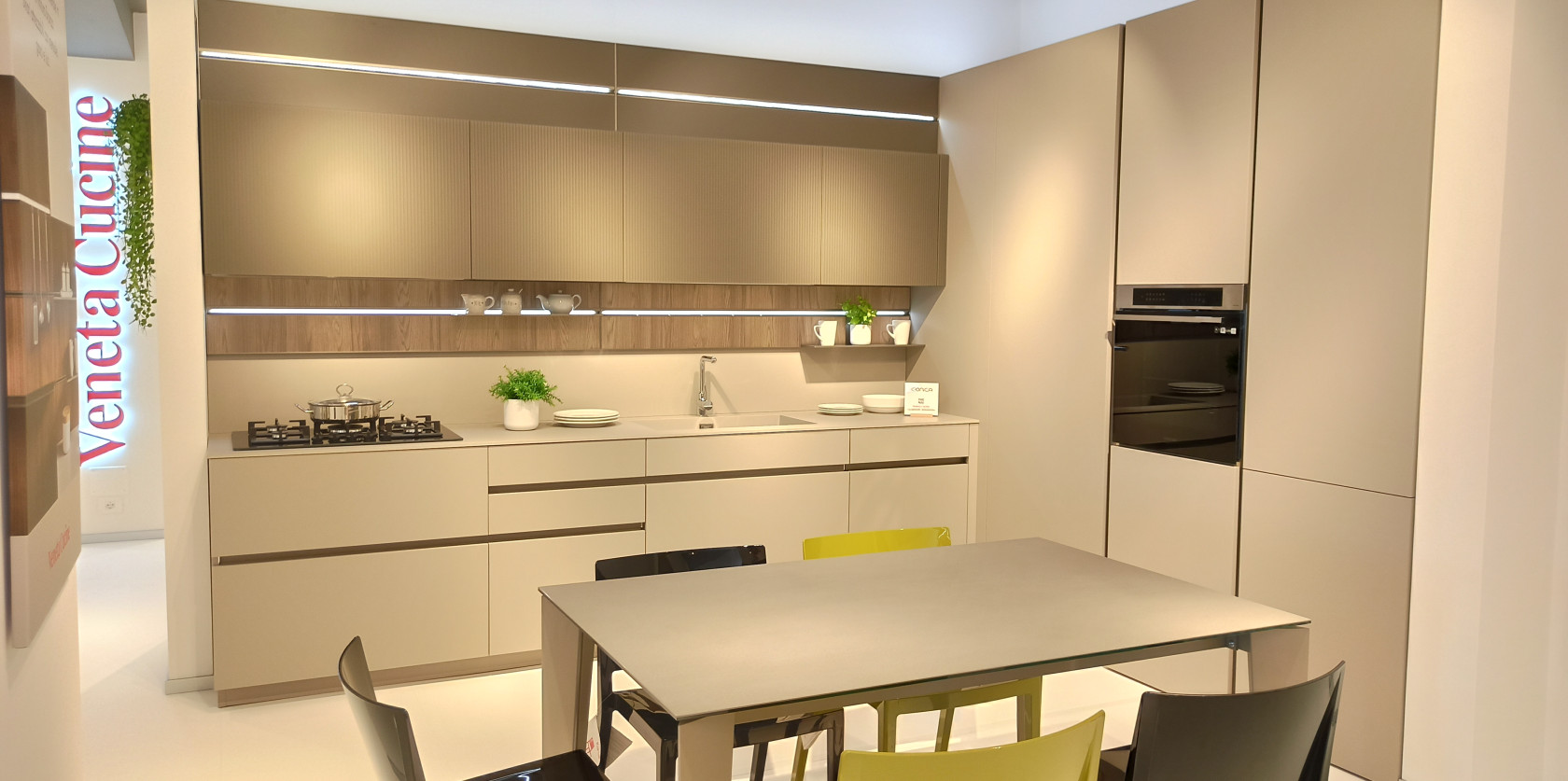 Veneta Cucine - Iconica Fenix