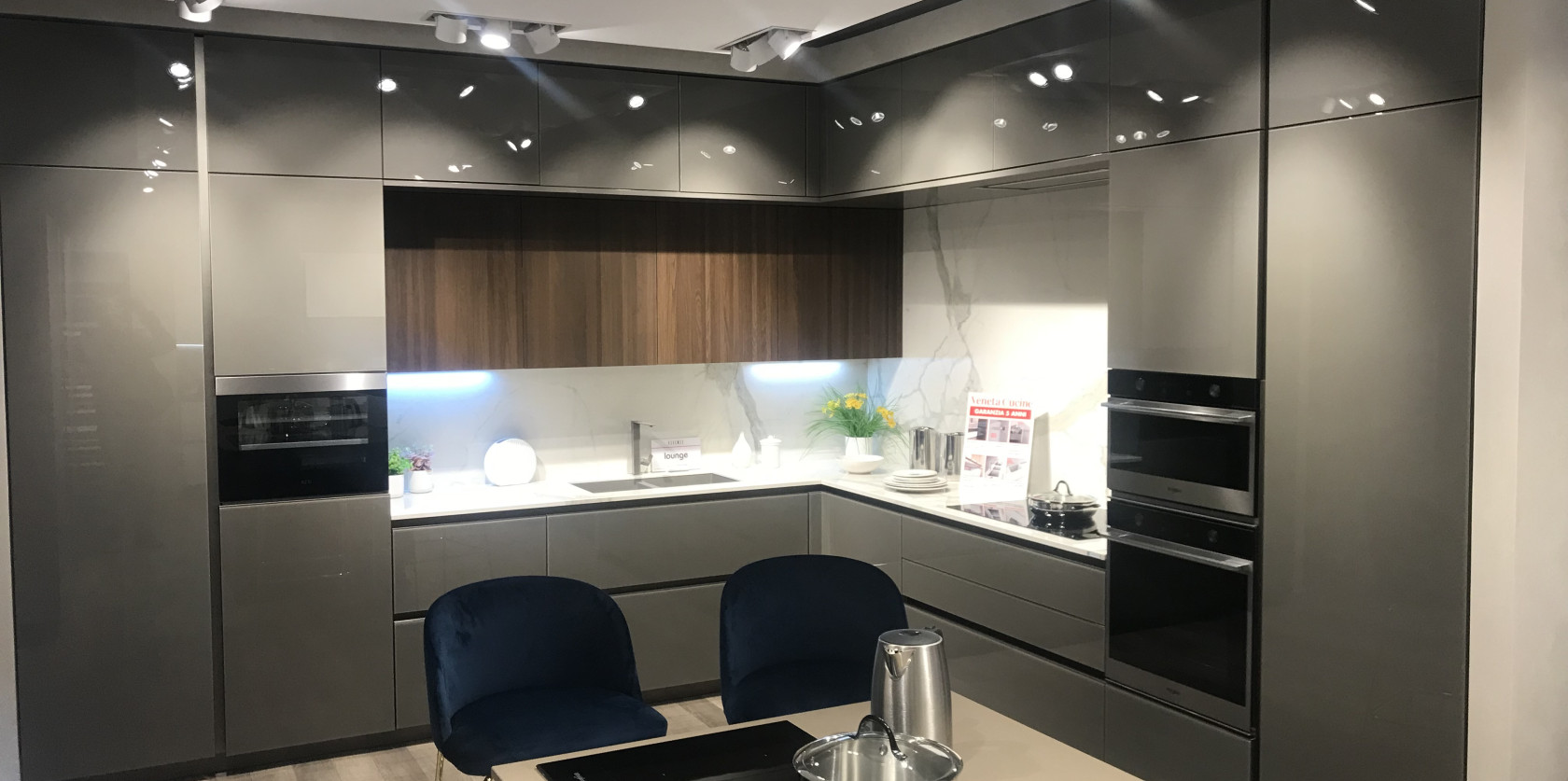 Veneta Cucine - Lounge Vetro