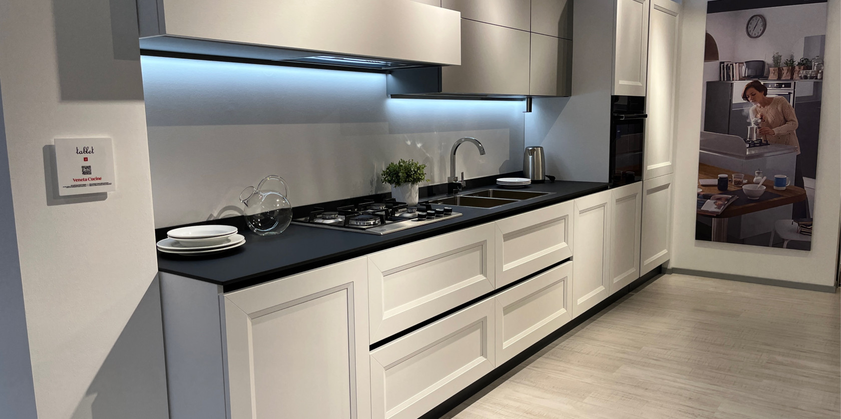 Veneta Cucine - modello Tablet / Start Time Soft