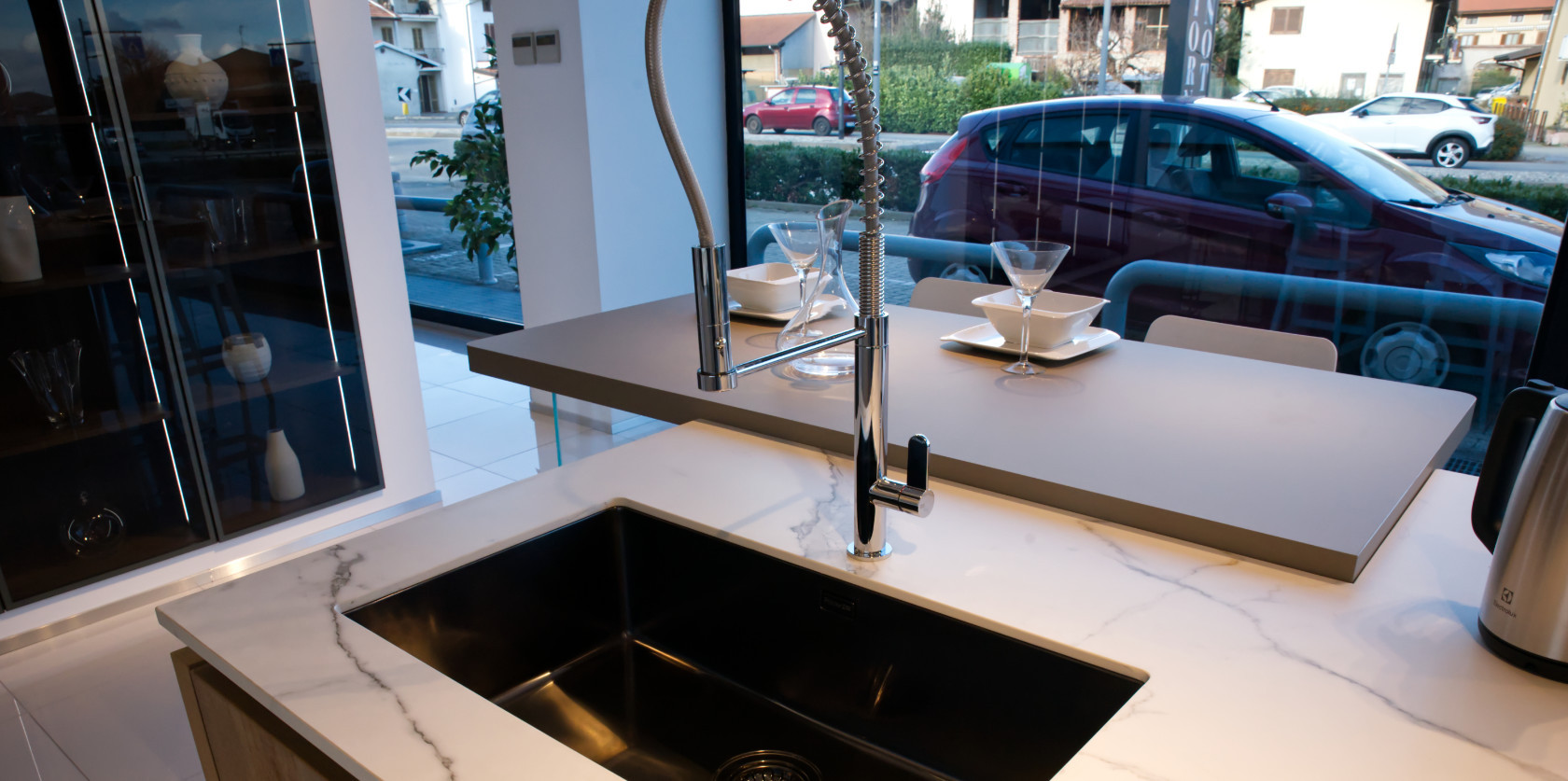 Veneta Cucine - Modello Lounge Vetro