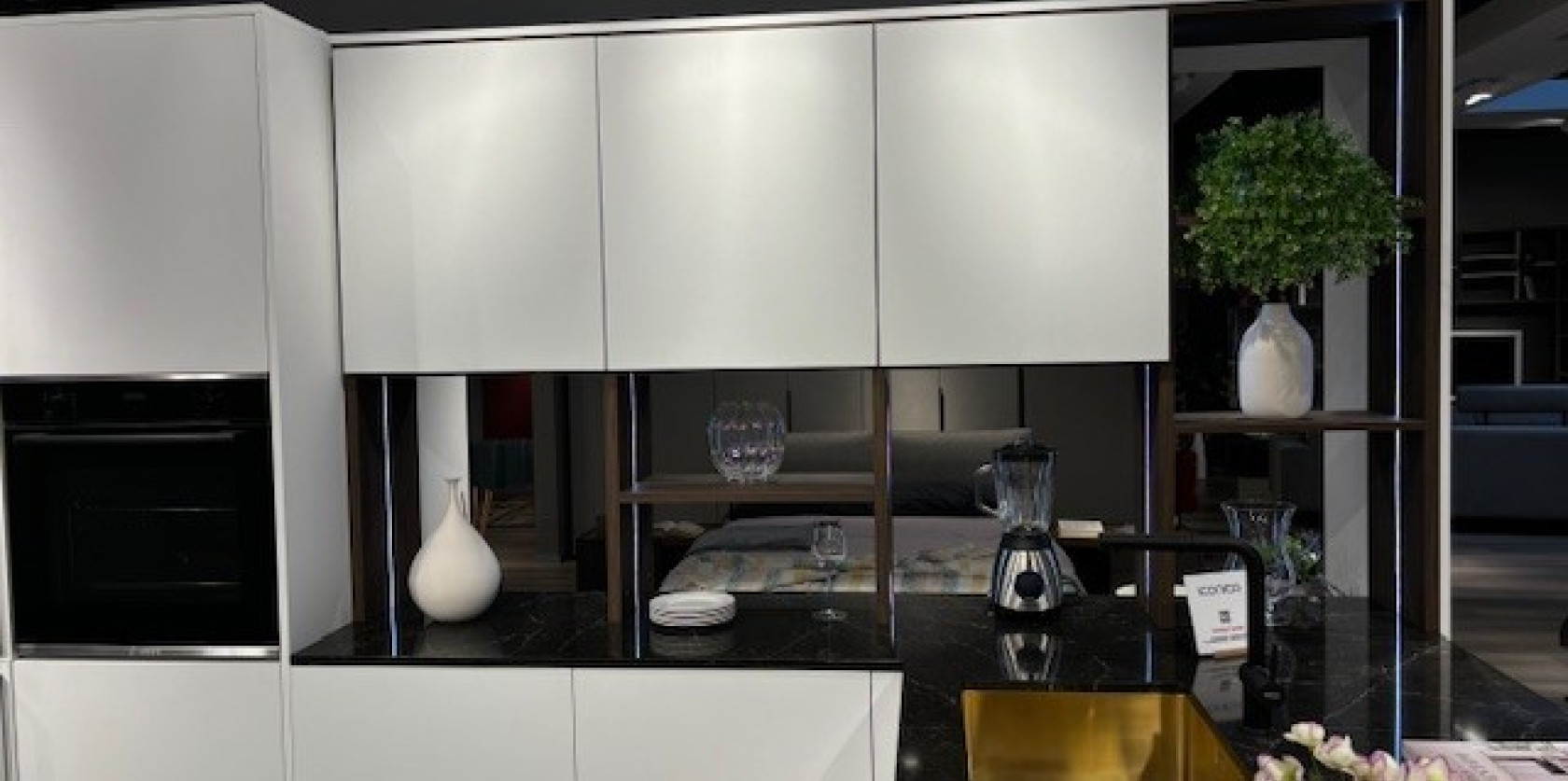 VENETA CUCINE - ICONICA
