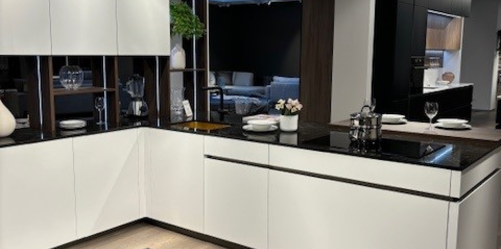 VENETA CUCINE - ICONICA