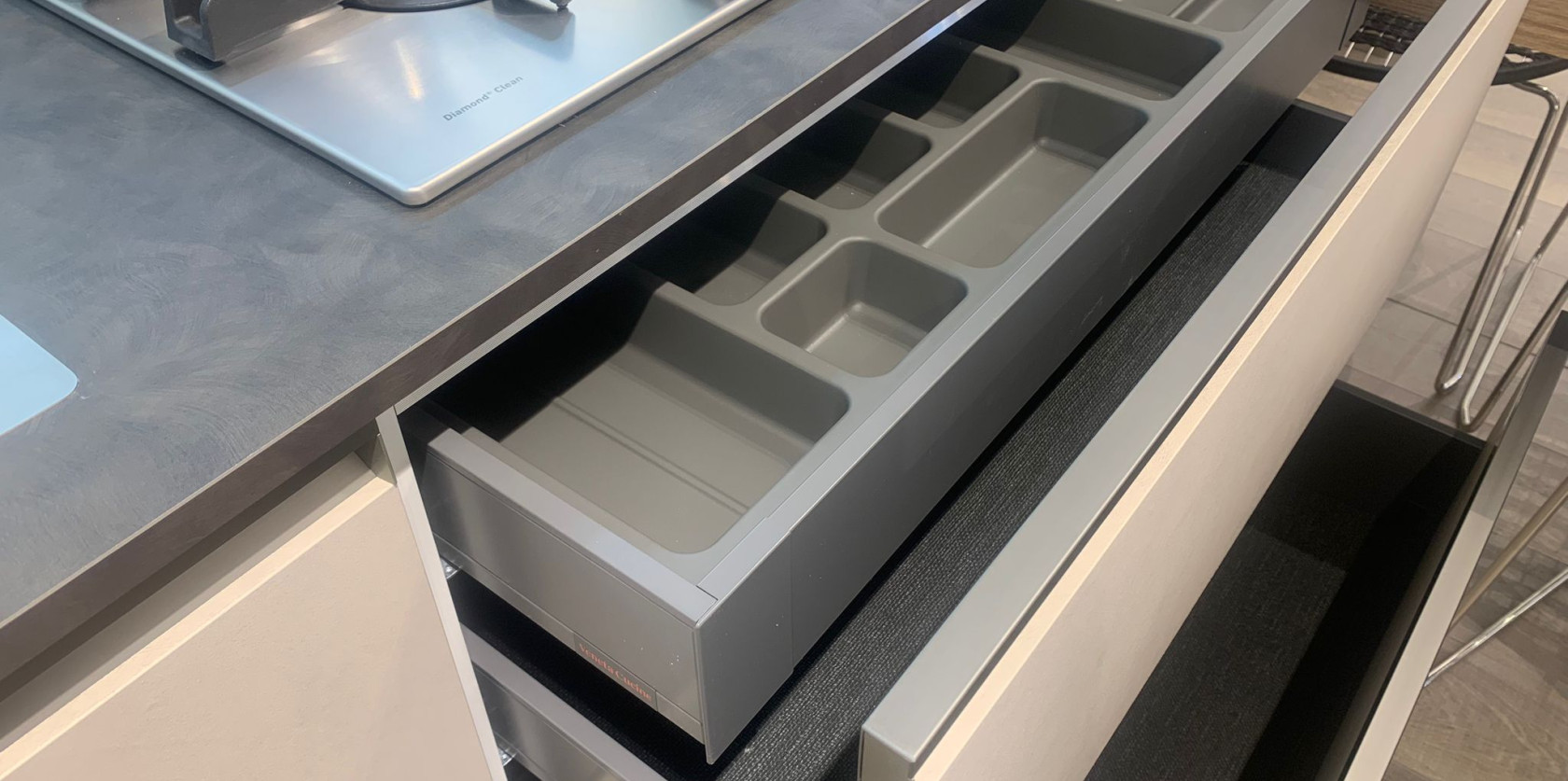 Cucina ad angolo con snack modello START TIME PRESA