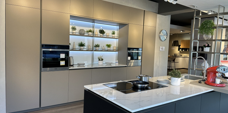 Veneta Cucine - Modello Lounge 1