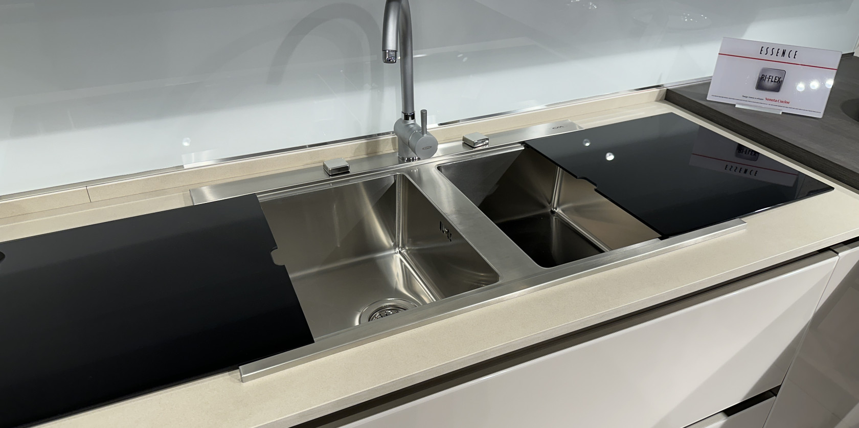 Veneta Cucine - Modello Ri-Flex 1