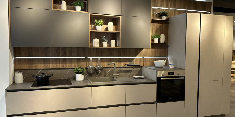 Veneta Cucine - Modello Start Time J Pro 