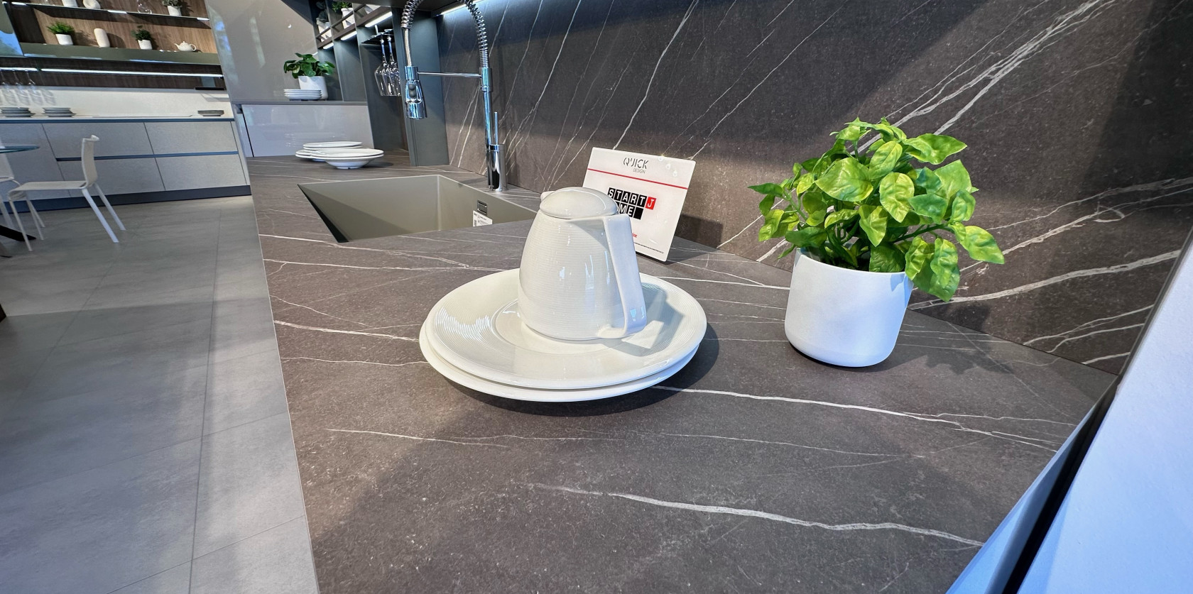 Veneta Cucine - Modello Start Time J 1