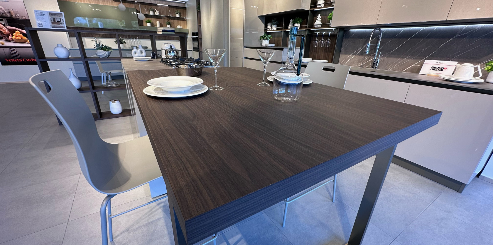 Veneta Cucine - Modello Start Time J 1
