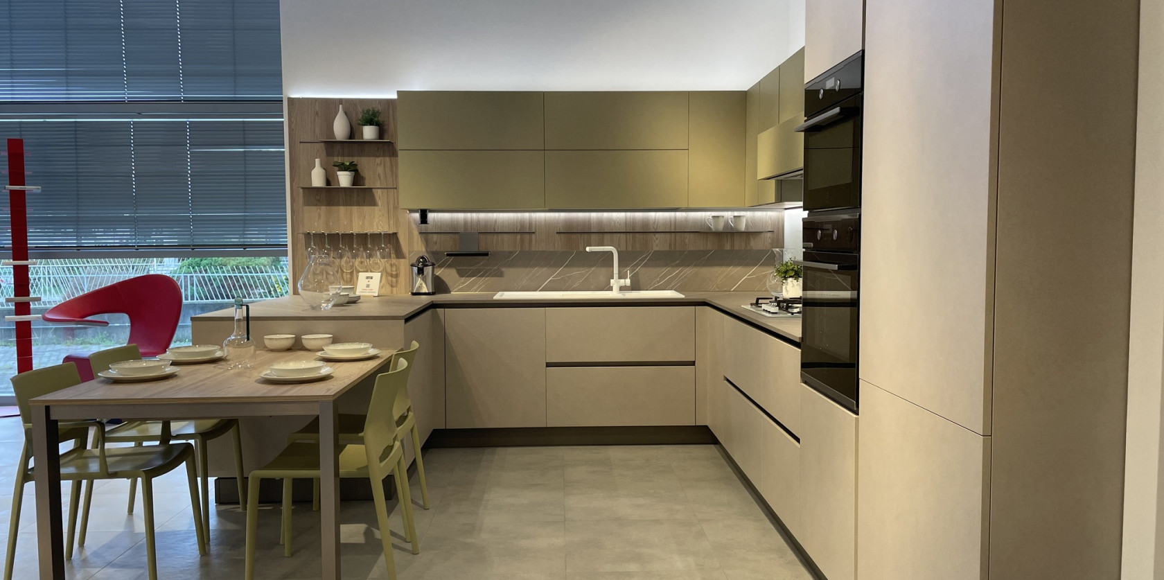 Veneta Cucine - START TIME . J