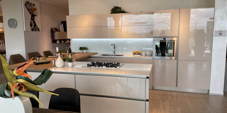 Veneta Cucine - Riflex Lucida