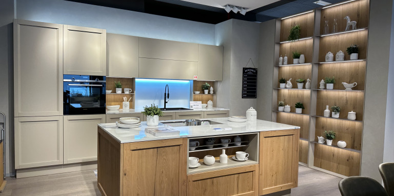 Veneta Cucine - modello Milano