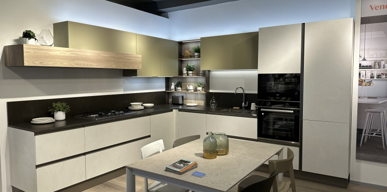 Veneta Cucine - modello Start Time Presa