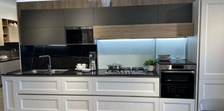 Veneta Cucine - Tablet J