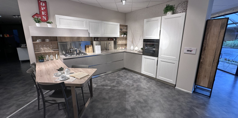 Veneta Cucine - Modello Start Time J - Tablet