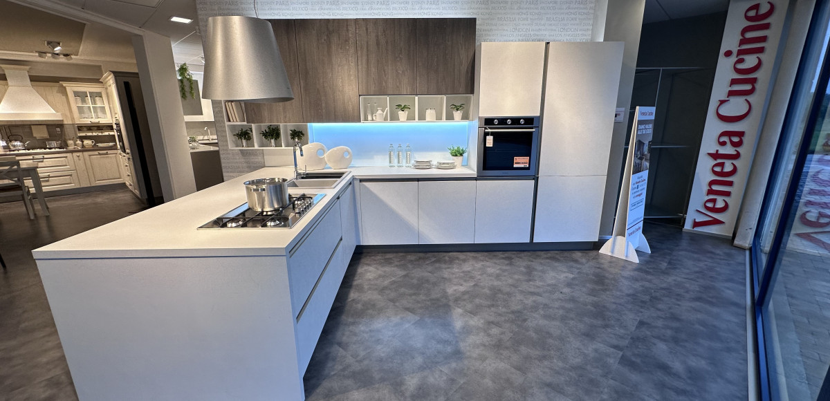 Veneta Cucine - modello Start Time Presa OCCASIONE