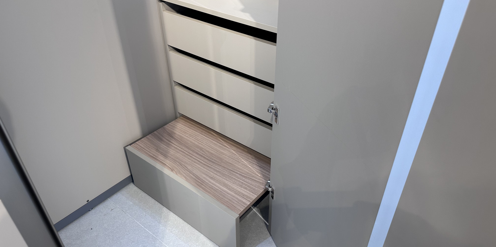 Veneta Cucine - Modello Lounge