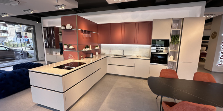 Veneta Cucine - Modello Lounge-Convivio