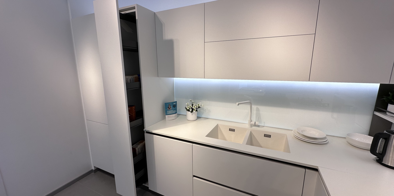 Veneta Cucine - Modello Oyster