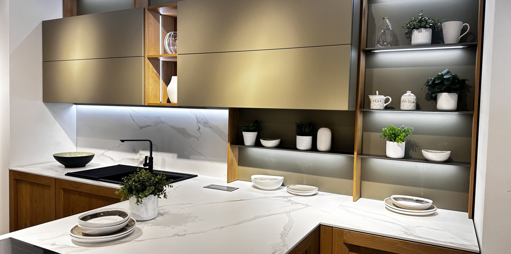 Veneta Cucine - Modello Milano