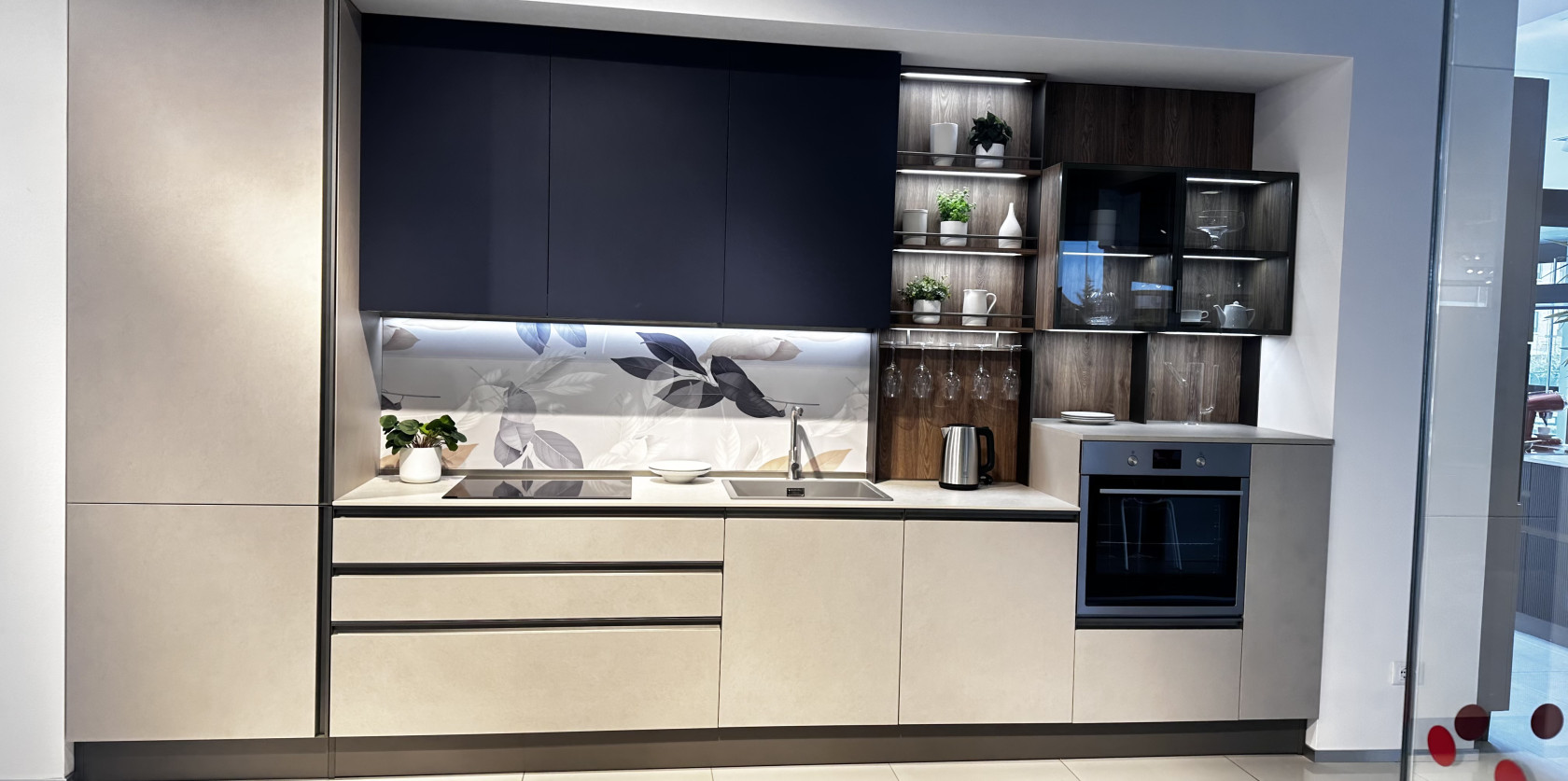 Veneta Cucine - Modello Start Time Presa