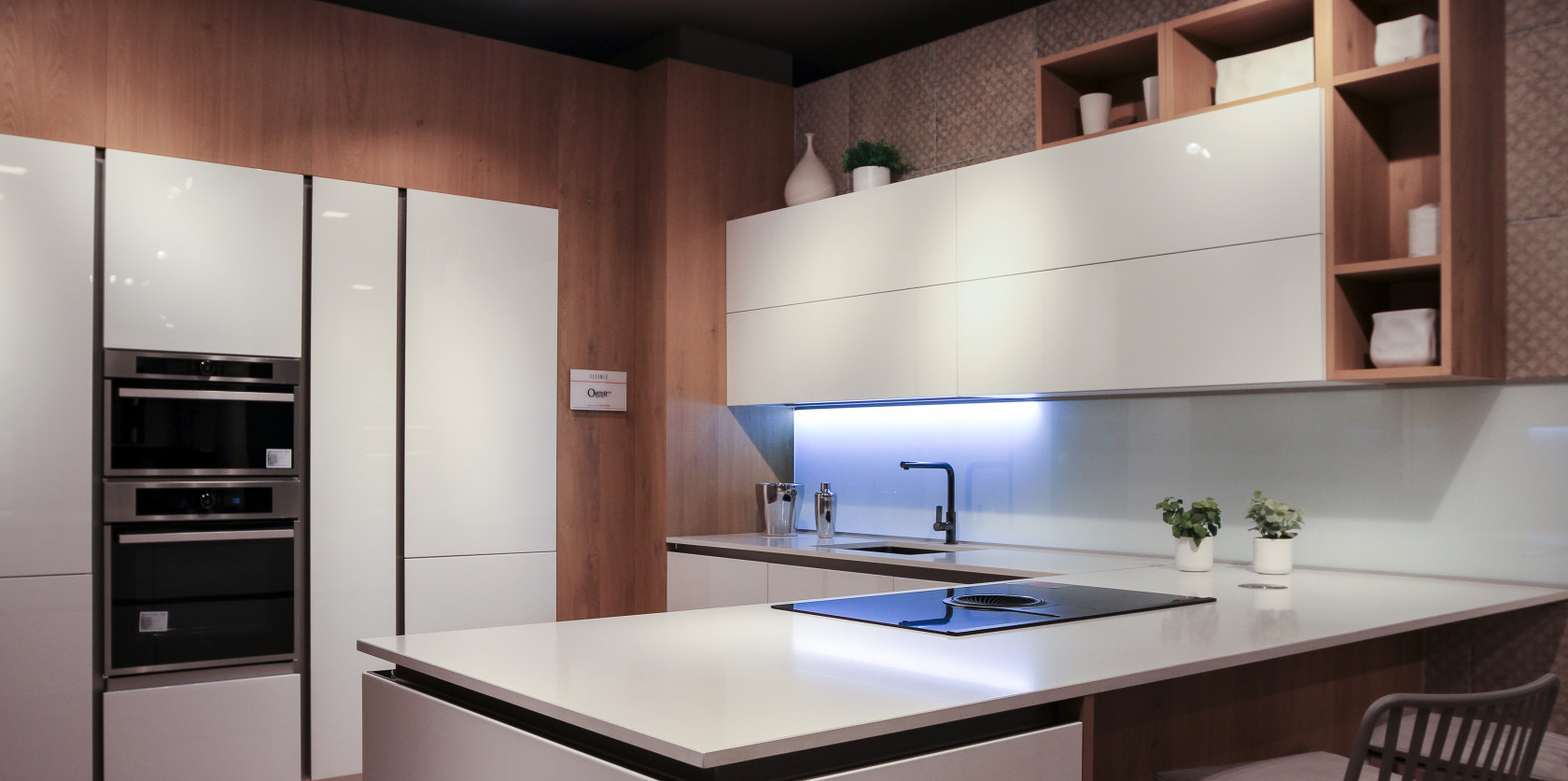 VENETA CUCINE OYSTER PRO LUCIDA