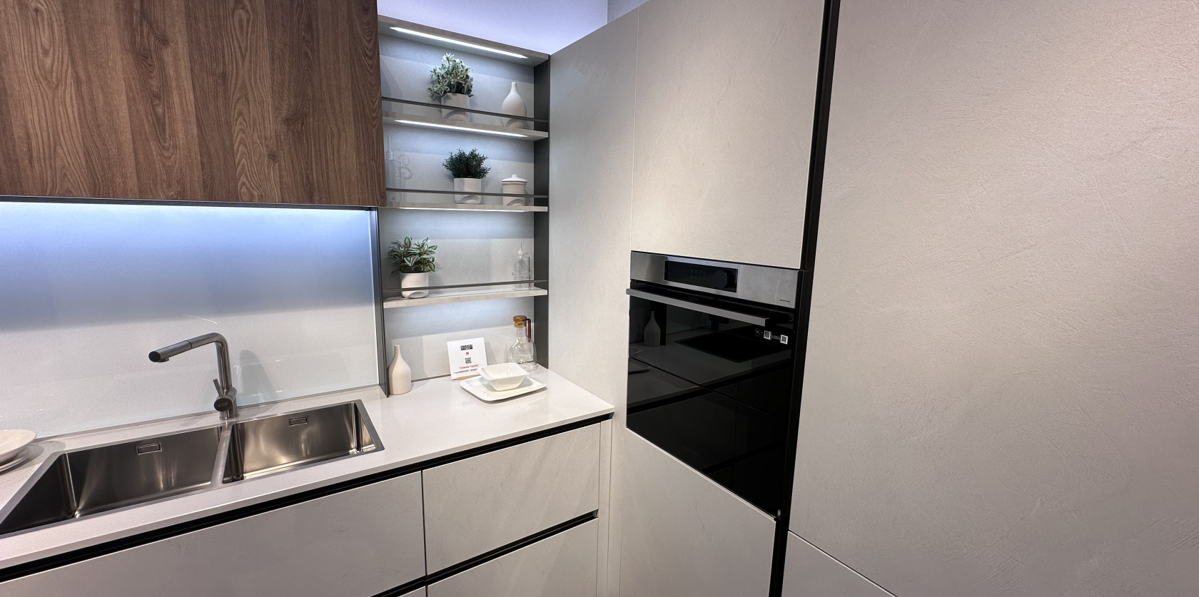 Veneta Cucine - Modello Start Time J